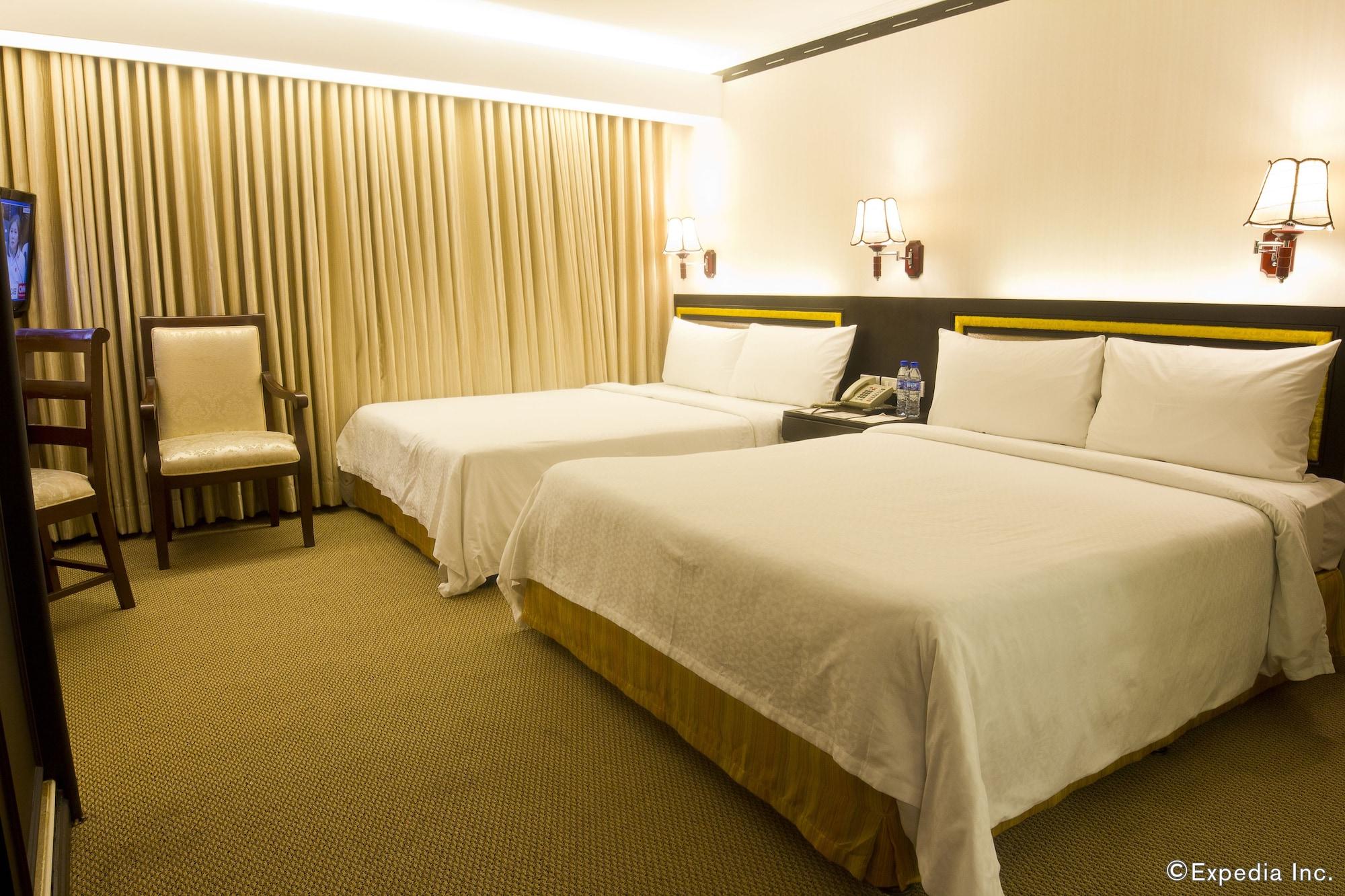 Bayview Park Hotel Манила Екстериор снимка