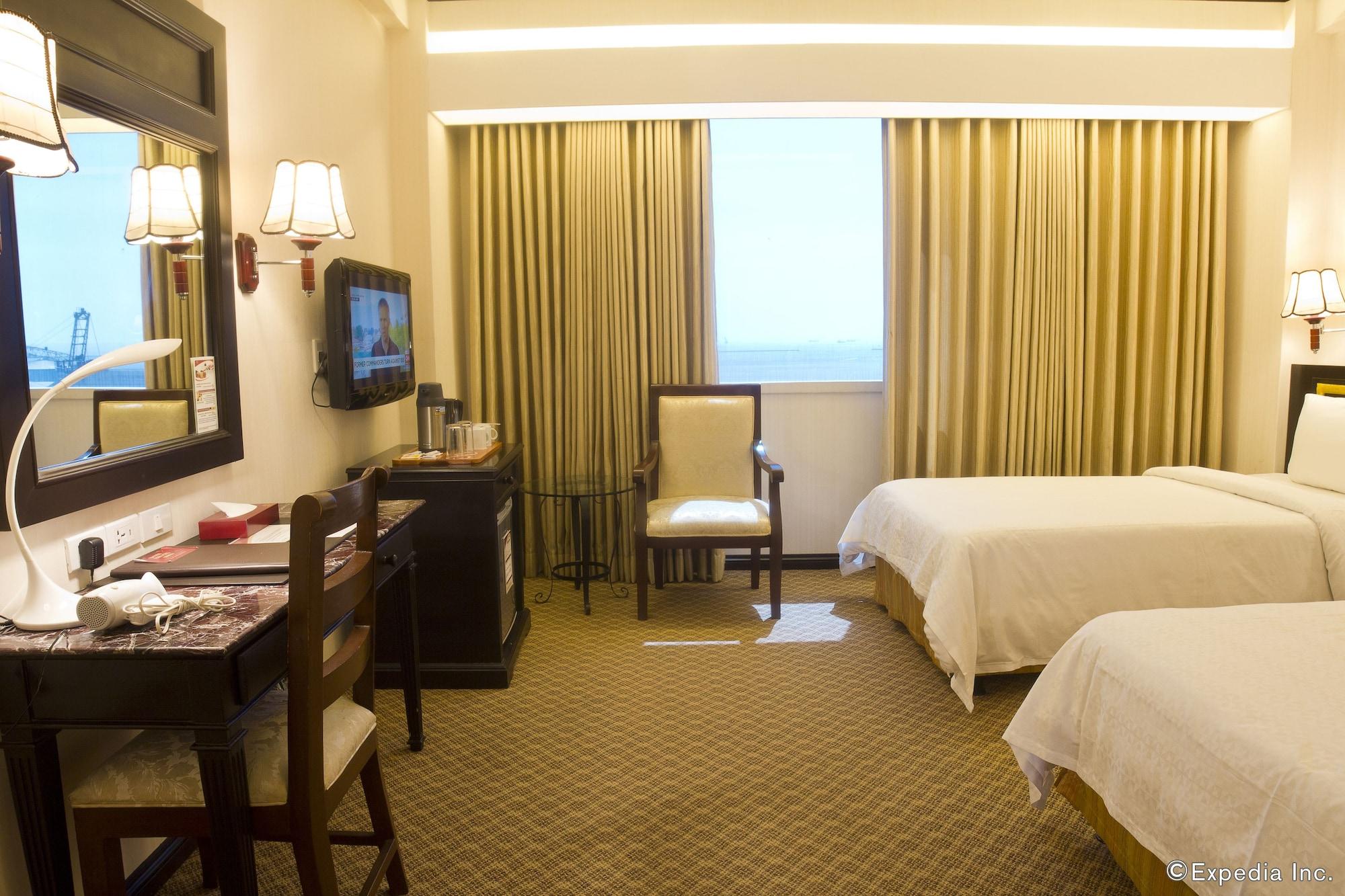 Bayview Park Hotel Манила Екстериор снимка