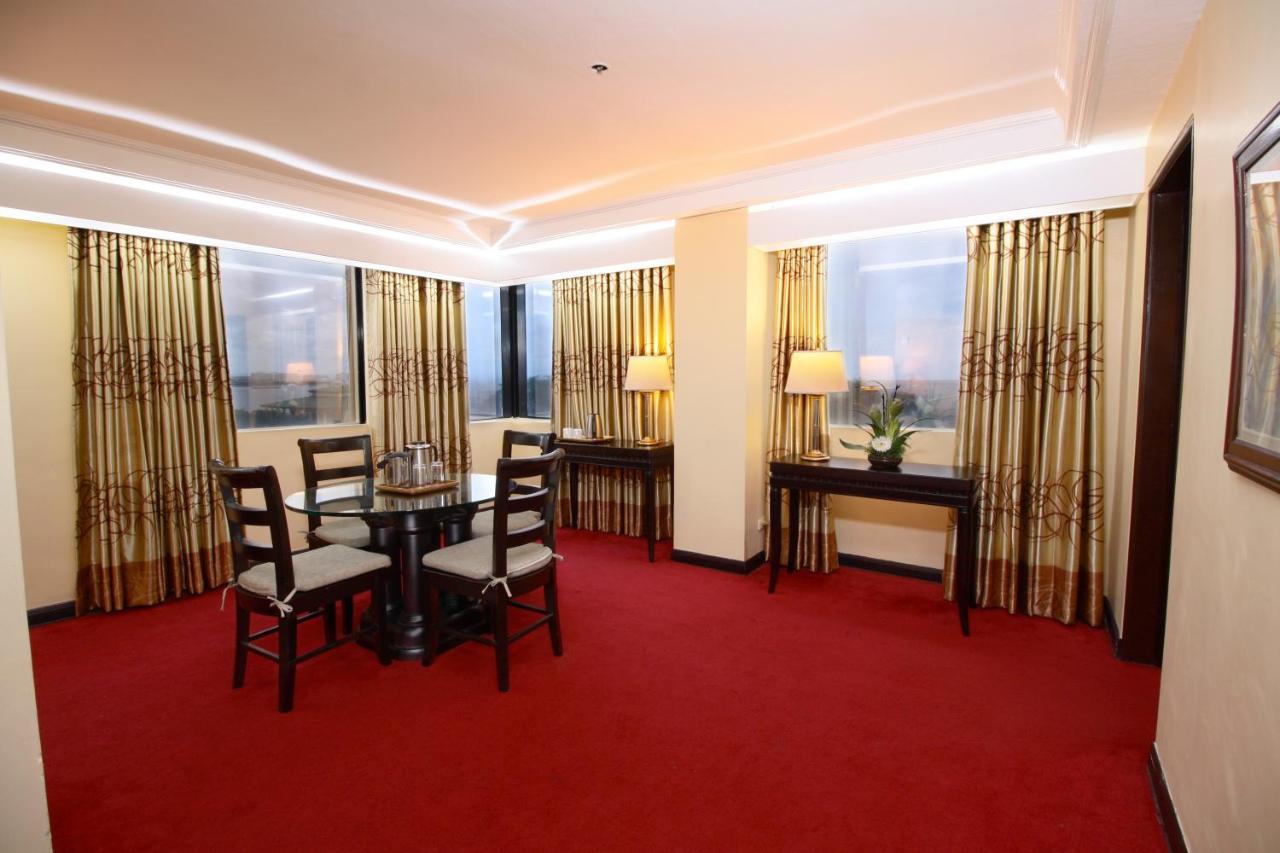 Bayview Park Hotel Манила Екстериор снимка