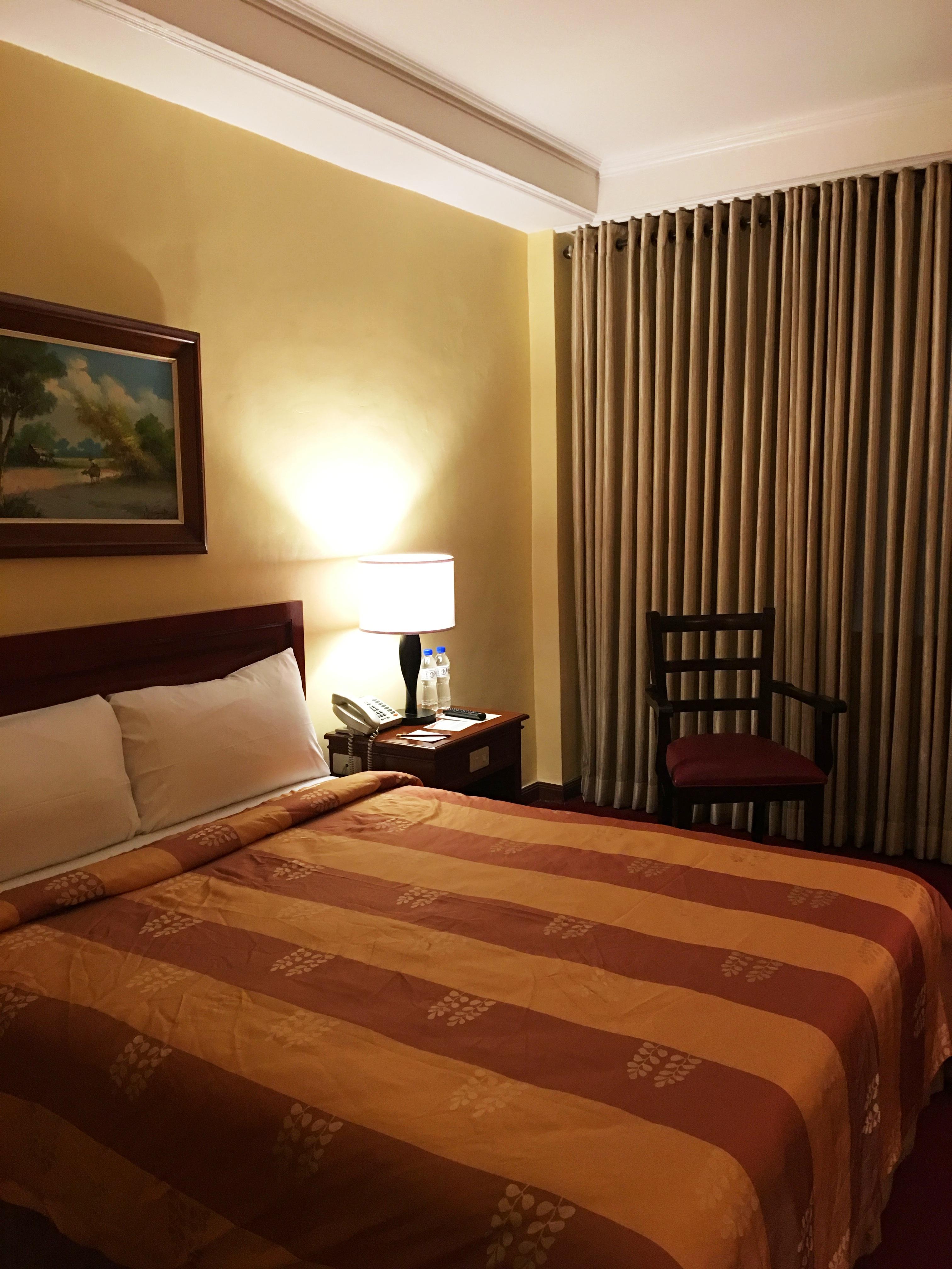 Bayview Park Hotel Манила Екстериор снимка