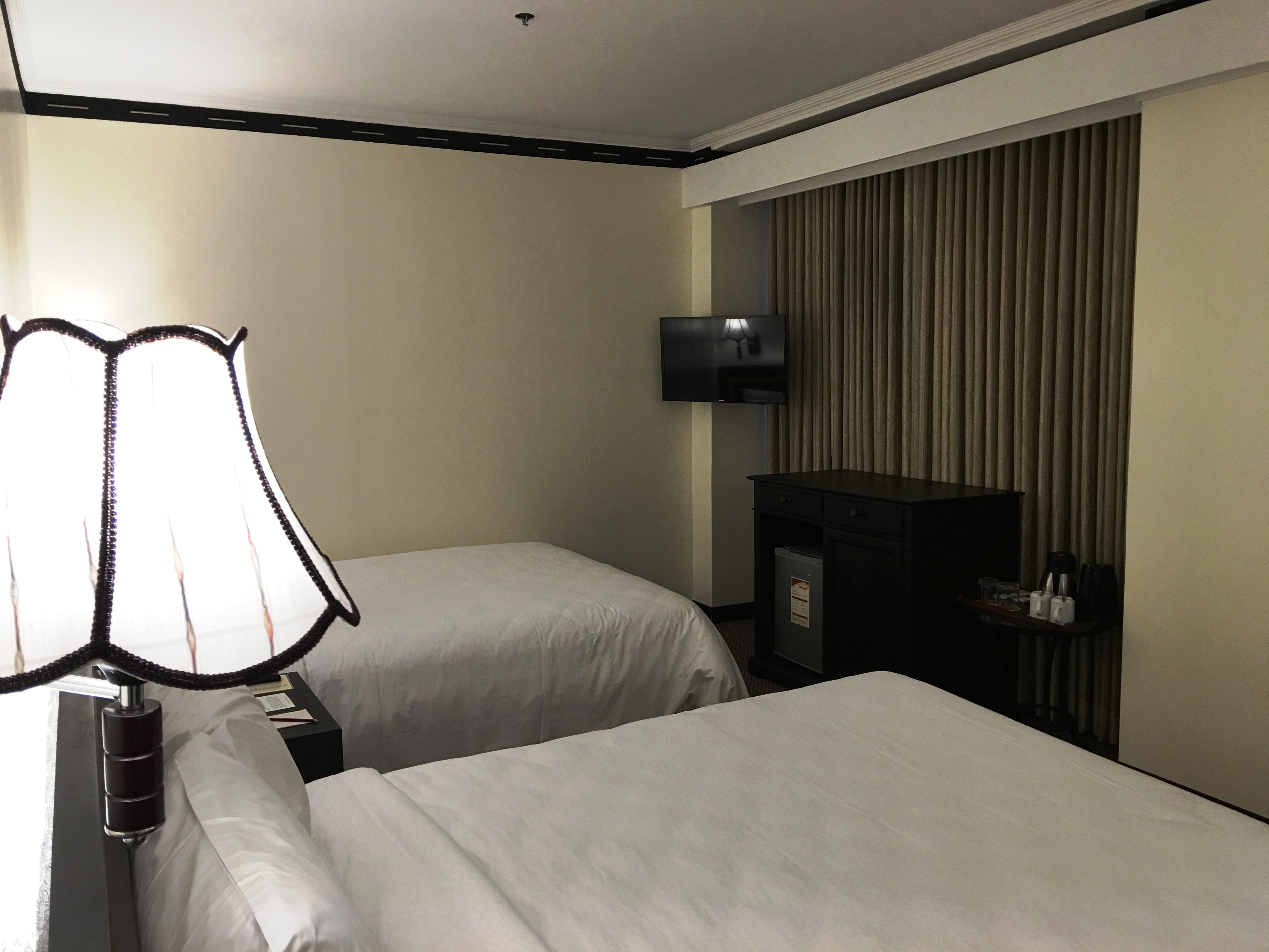 Bayview Park Hotel Манила Екстериор снимка