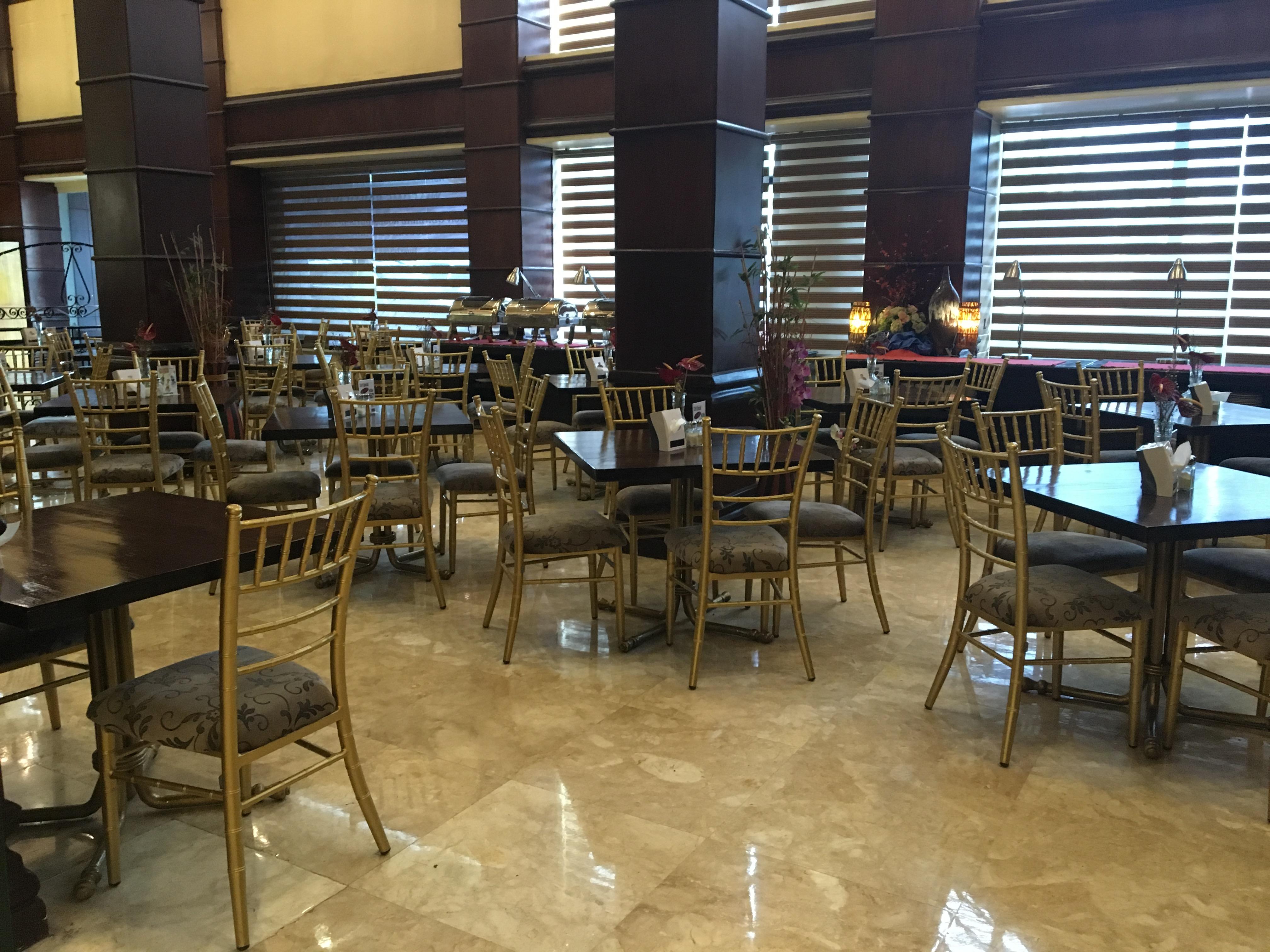 Bayview Park Hotel Манила Екстериор снимка