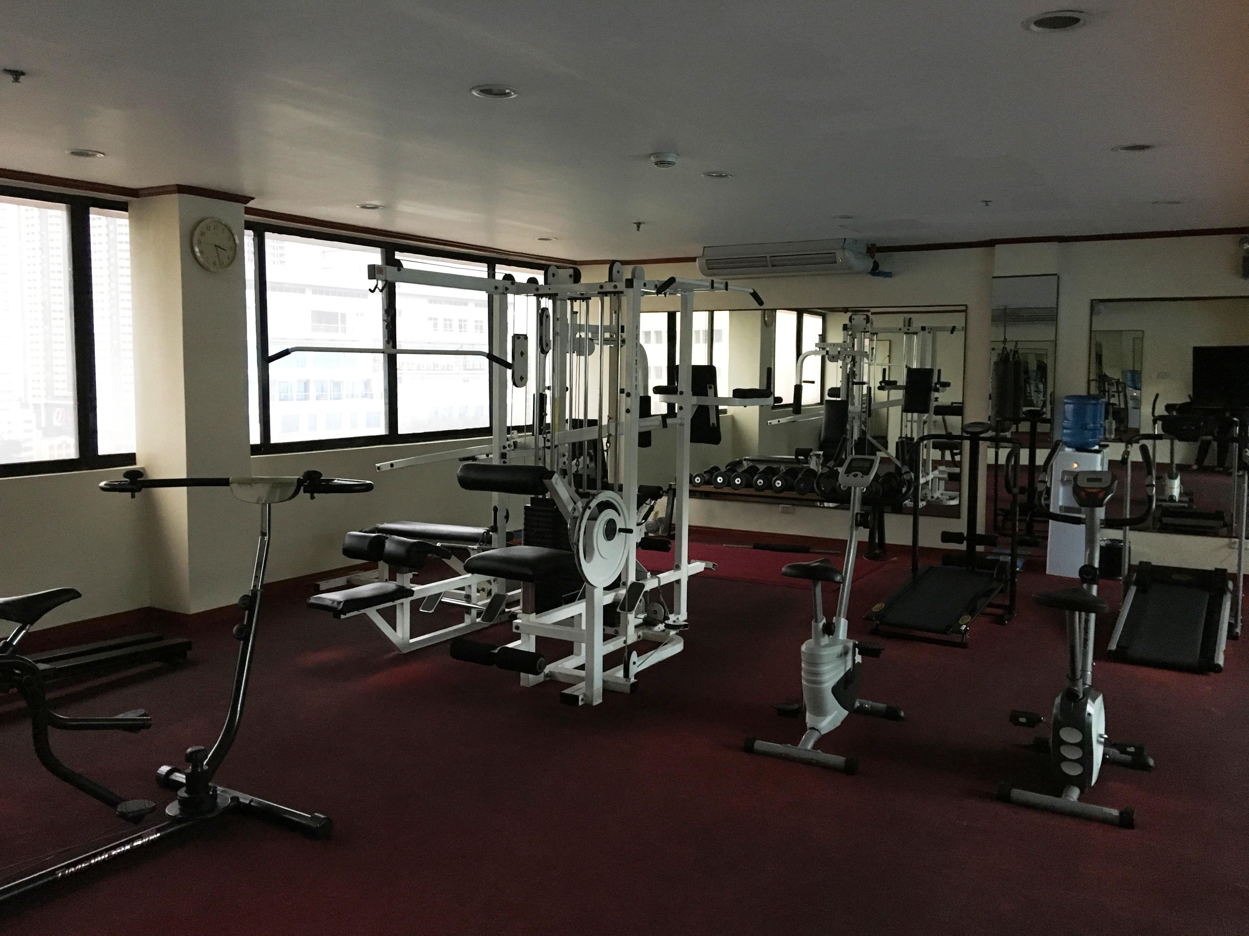Bayview Park Hotel Манила Екстериор снимка