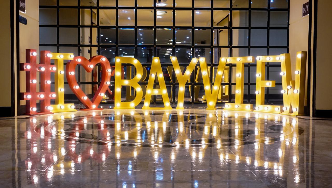 Bayview Park Hotel Манила Екстериор снимка